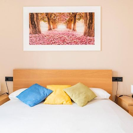 Deluxe Twobedroom Apartment Seville Downtown Екстериор снимка