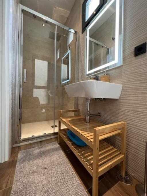 Deluxe Twobedroom Apartment Seville Downtown Екстериор снимка